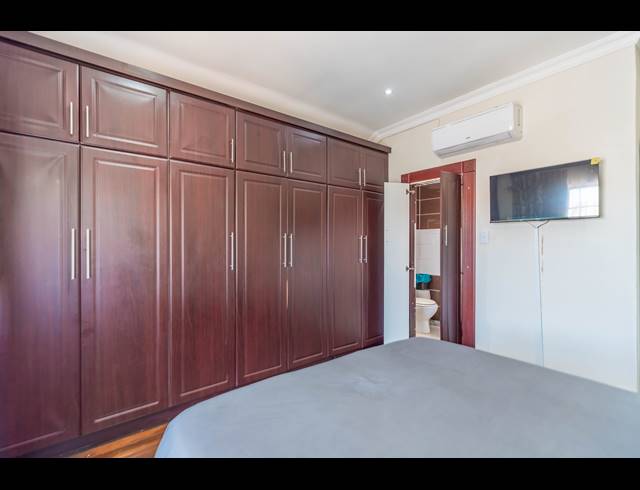 3 BEDROOM APARTMENT FOR SALE IN MUSGRAVE